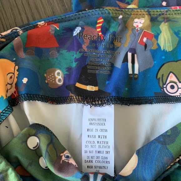 Peachy Pair Clothing - Harry Potter leggings - OS - Picture 4 of 5
